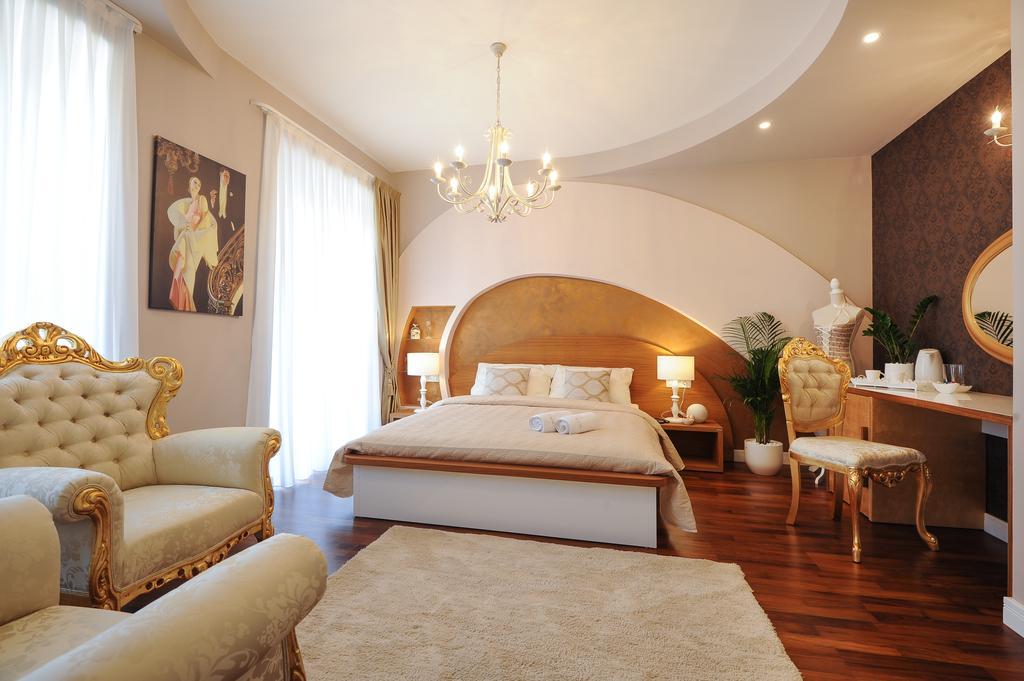 Silver & Gold Luxury Rooms Zadar Oda fotoğraf